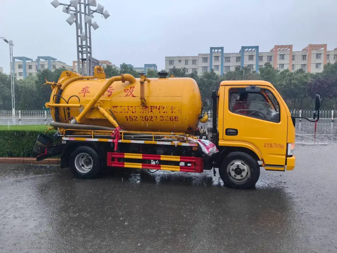 雨刮电动机的工作原理_什么是雨刮电机_新雅途刮雨器电机